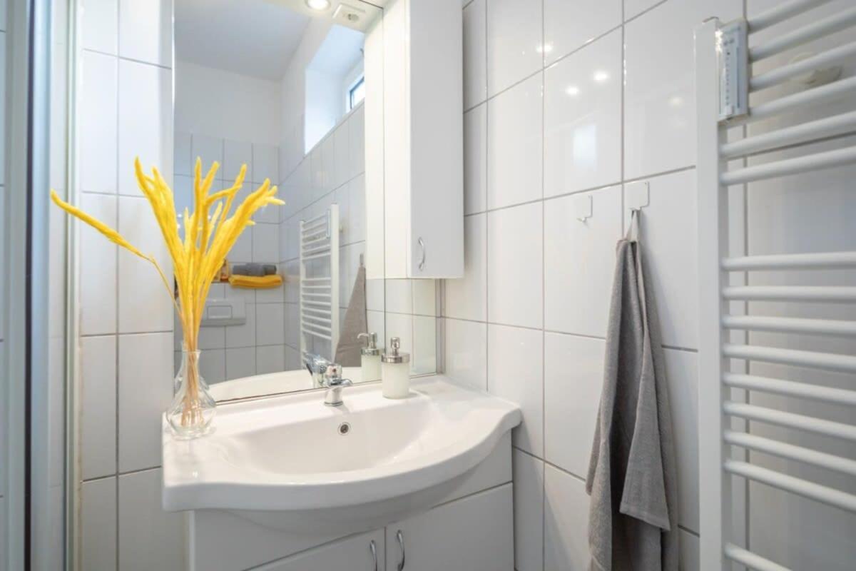 Beautiful 2 Bedroom Apartment Incl Parking 함브루크 외부 사진